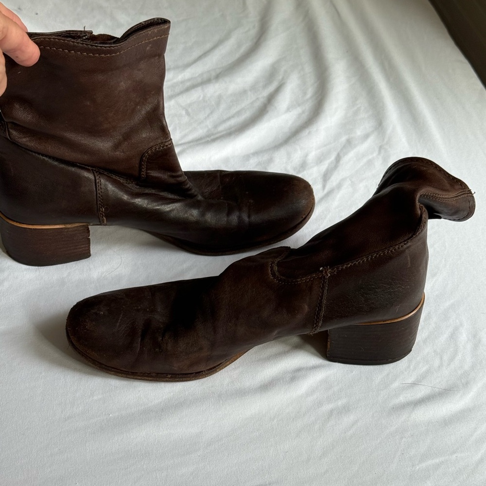 Vintage Italian Brown Ankle Boots - Picture 2 of 5